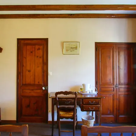 D'hotes De La Pistollerie Bed & Breakfast